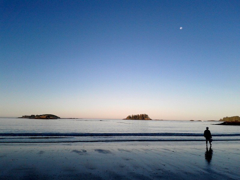 Mcdonald beach at dawn