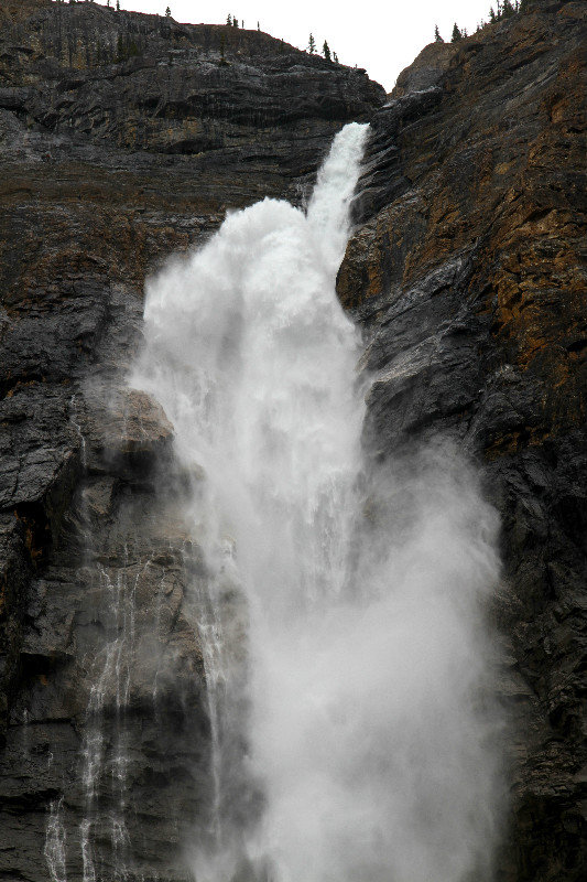 Takkakaw falls