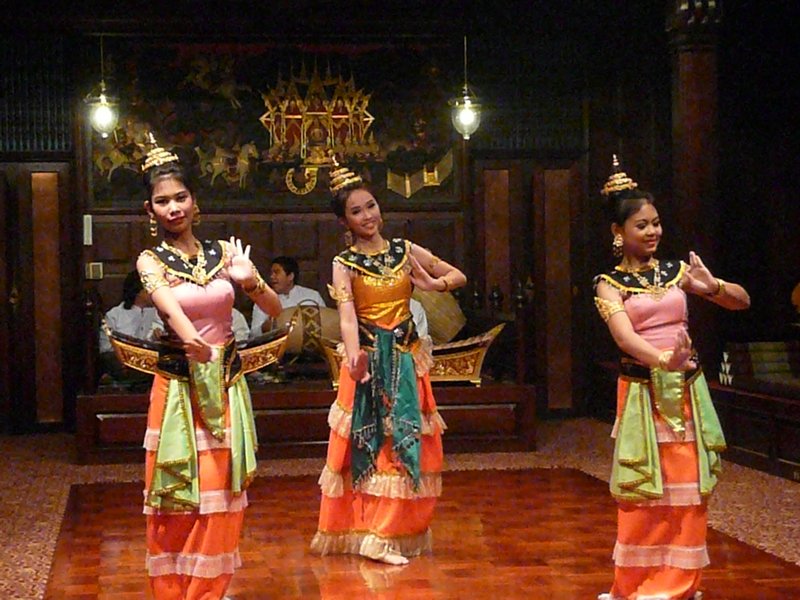 Sala Dancers 1