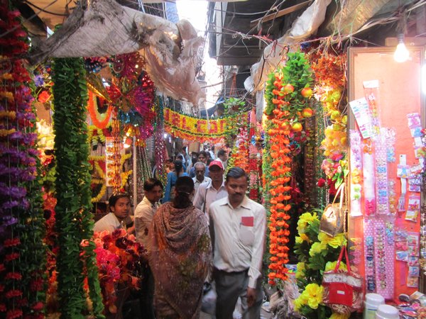 Agra Markt vor wichtigsten Festival des Jahres (DeepwaliI, geht ueber 4 Tage und endet mit Beginn des neuen Jahres)