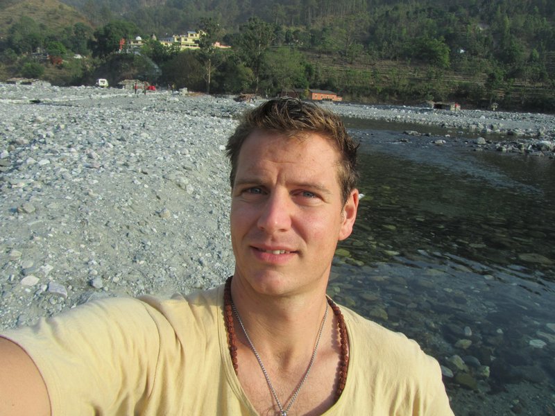 nach Bad im Ganges