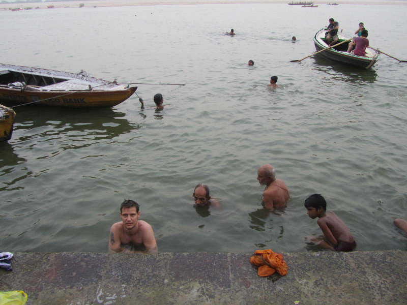 das heilige Bad im Ganges