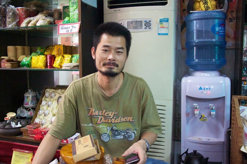 Shop owner Dong on Shamian Island