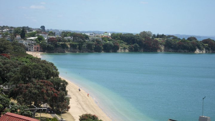 Another beautiful beach in an Auckland suburb