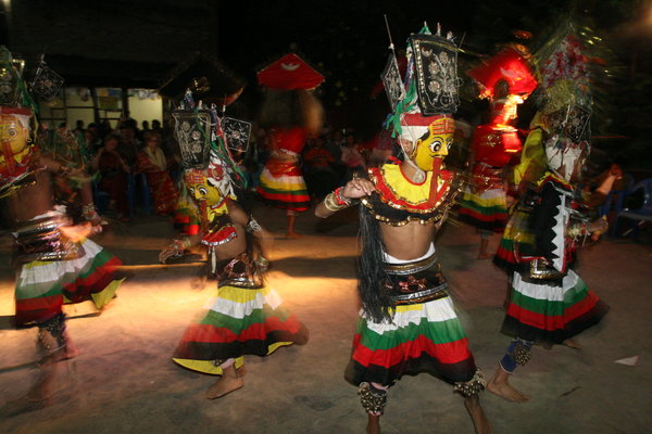 Mask dance