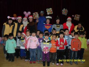 Demond, myself and some of the staff and kids!