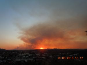 76. A cool sunset through the smoke of the bush fires!