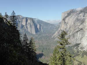 Yosemite Valley - looking west