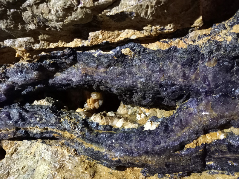 Blue John stone in Treak Cliff Cavern