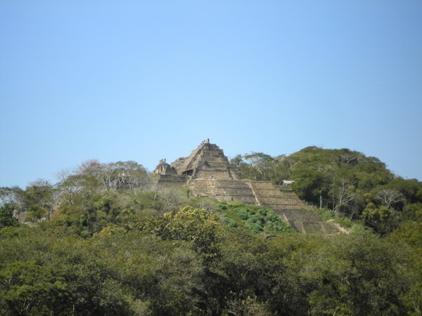 Pyramide in Toniná