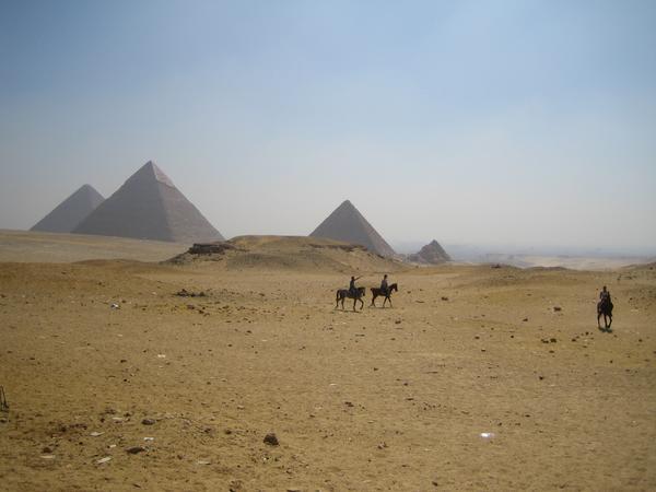 Pyramid Scene