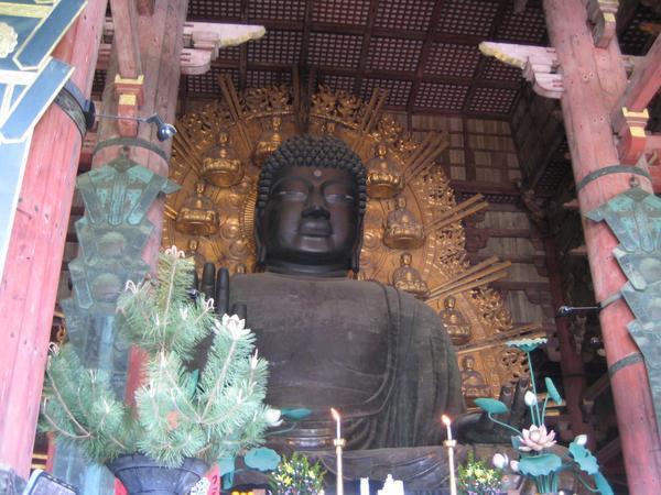Japan's largest bronze Buddha