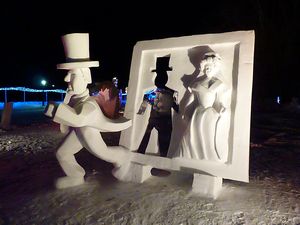 Carnaval de Quebec - ice sculpture