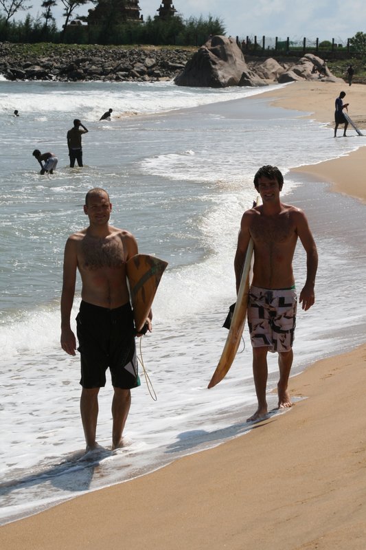 Stefan and Josh surf experience