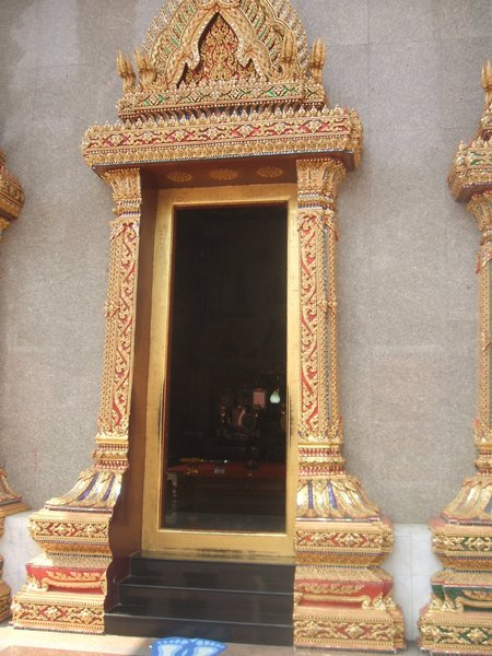 Entrance to Lucky Temple