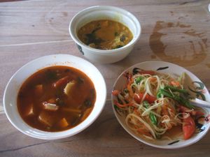 Tom Yam, Som Tam and Yellow Curry