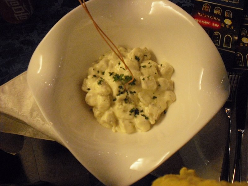 gnocchi with four cheese sauce 