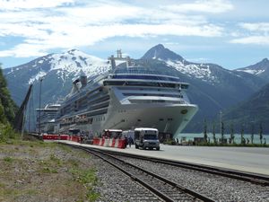 2011-07-12  Cruise ship in Skagway harbour