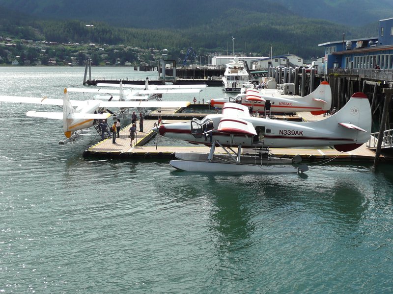 2011-07-13 - Juneau Harbour float plane parking.