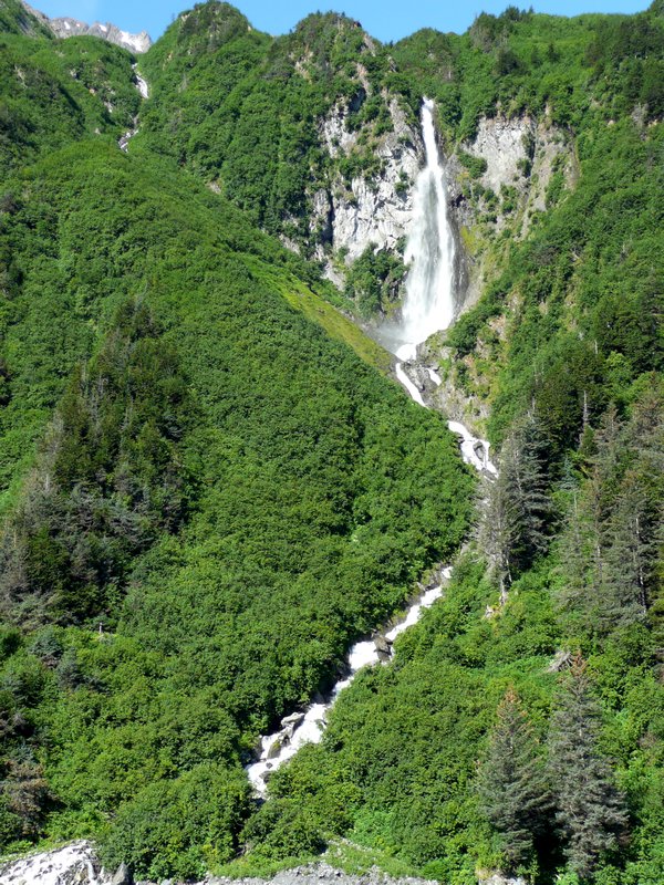 2011-07-20 - Valdez, AK one of many waterfalls along the way