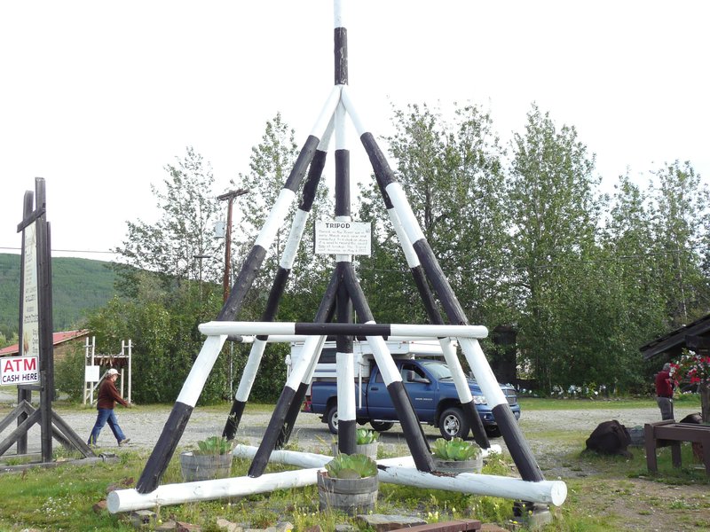 2011-08-01 Nenana, AK Ice Tripod