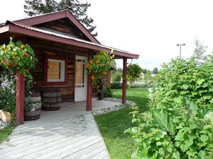 2011-08-02 - Fairbanks, AK Original Visitor's Center