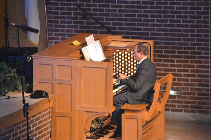 2014-02-06 Torrey Gray Auditorium Pipe organ