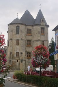Chateau Vic sur Aisne