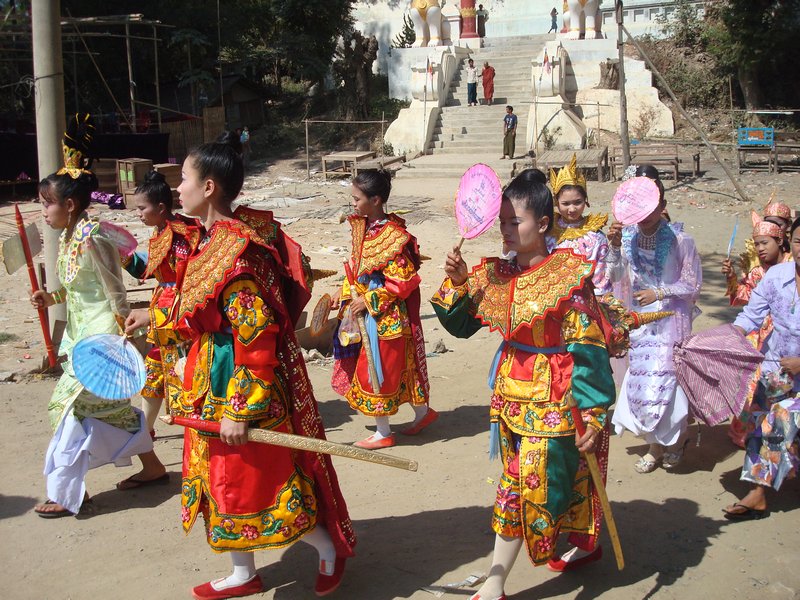 Procession near Manadalay