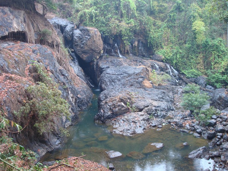 Waterfall on way to Mae Aw