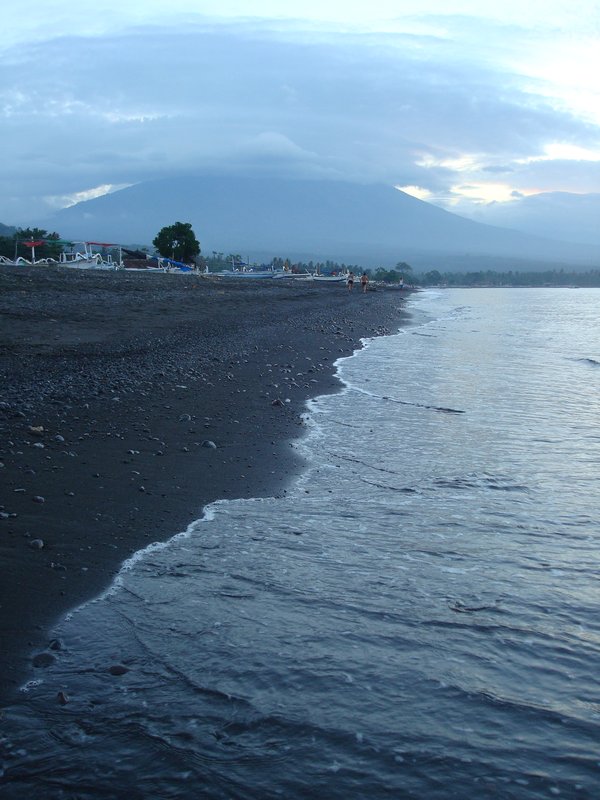 Jemeluk with Gunung Agung behind