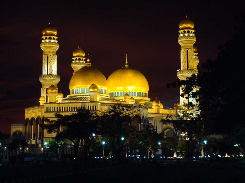 Jame Asr Hassanil Bolkiah Mosque