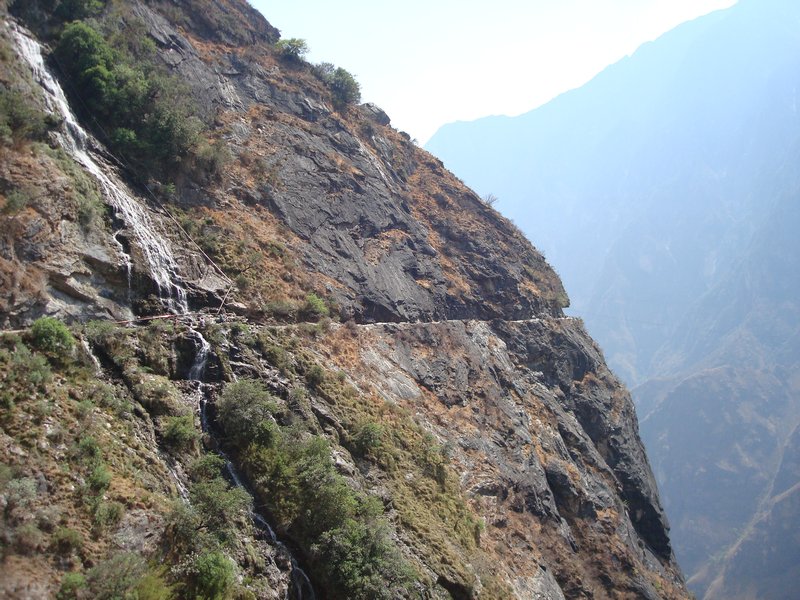 Tiger Leaping Gorge - waterfall along the trek