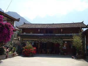 Tiger Leaping Gorge - Naxi guesthouse