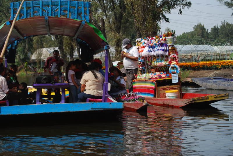 Xochomilco - Floating Vendor