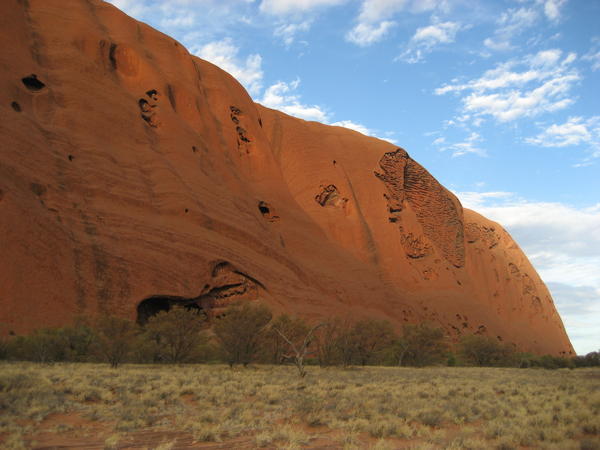 The holey walls of Uluru