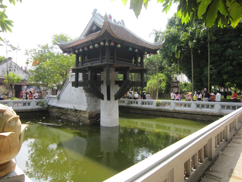 One pillar pagoda back side 2