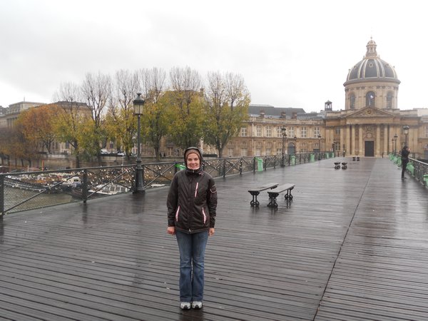 Laura in Paris