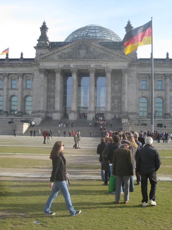 Reichstag & Line!