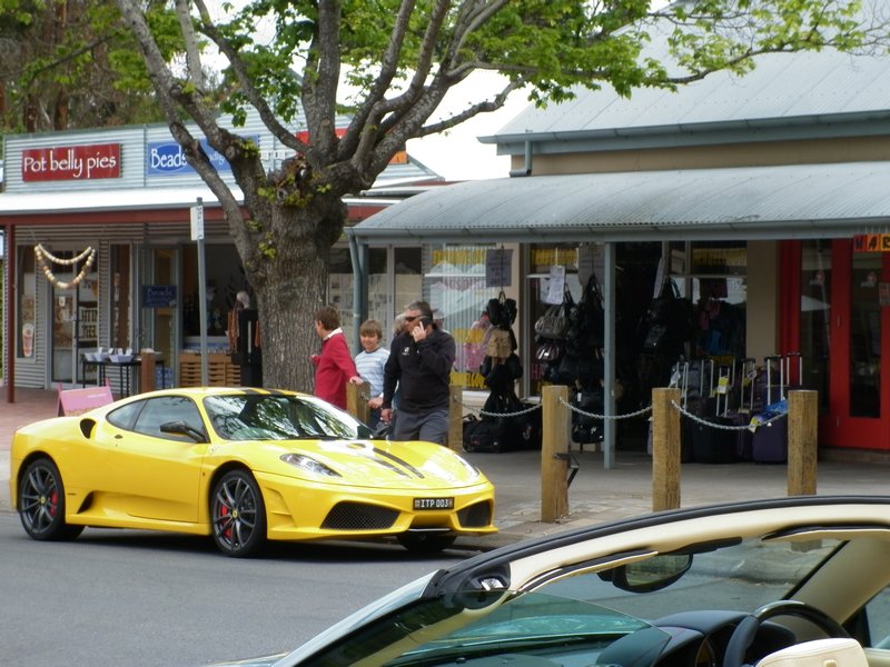 Hahndorf - Isn't this our car?
