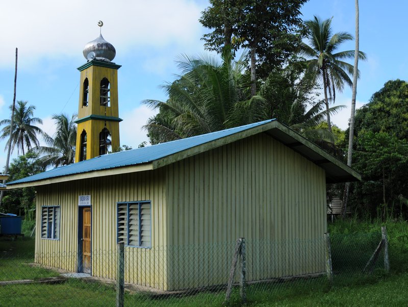 the mosque in Sukau