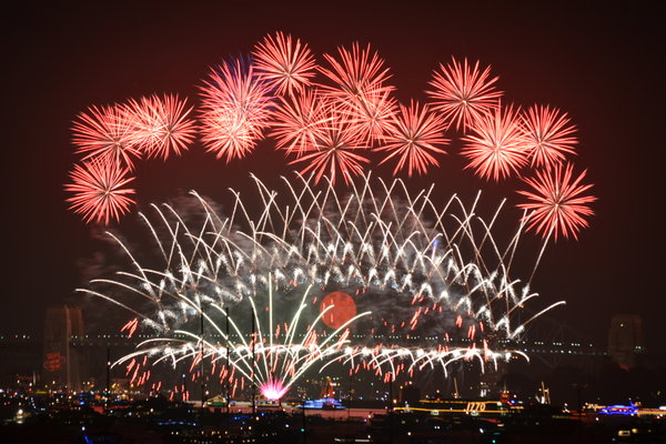 Fireworks - Sydney Harbor Bridge