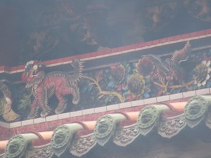 Longshan temple - the mistiness is incense smoke
