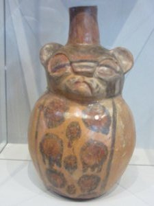 Pre-Inca exhibit at MALI museo - the worlds first grumpy cat perhaps?