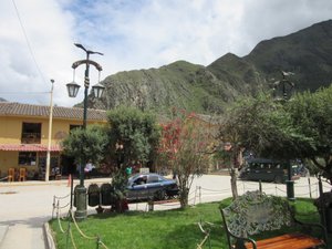 Ollantaytambo - Oh, the town square
