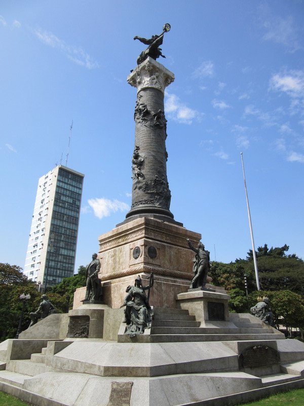 Central plaza monument