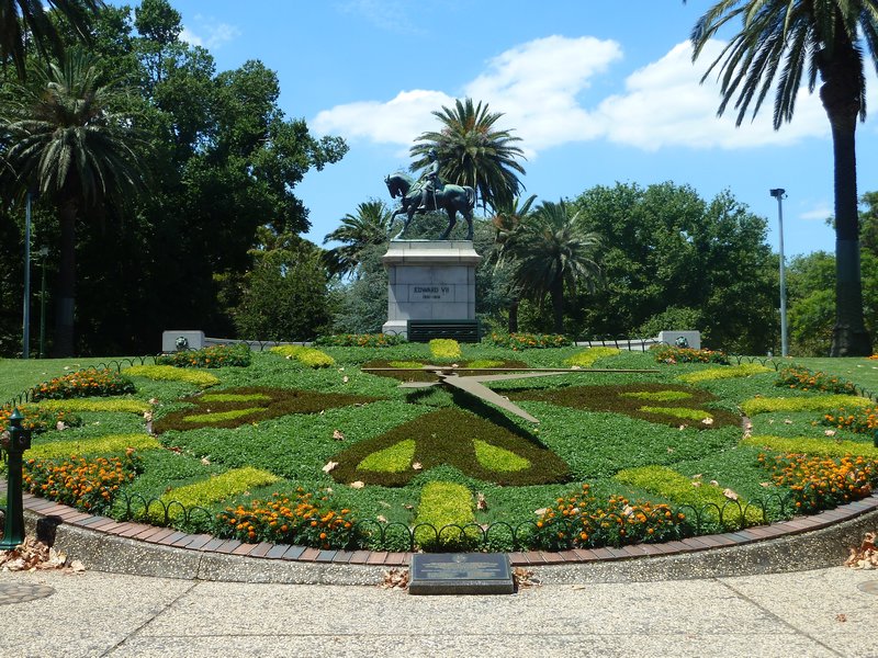 Garden clock in the Botanical gardens