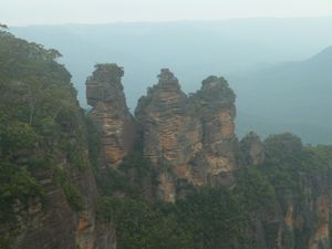 The Three Sisters in rubbish weather