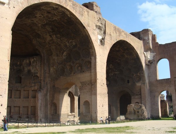 Basilica of Maxentius and Constantine 
