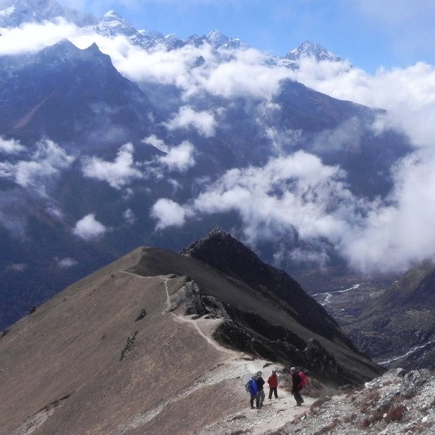 Descending Kyangjin Ri (4,350m)